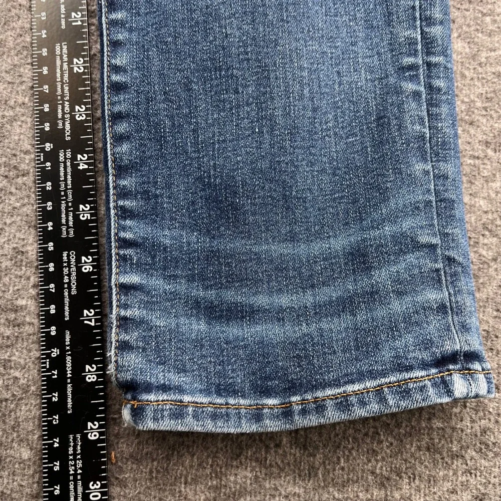 American Eagle Mens Original Straight Airflex+ Medium Wash Blue Denim Jeans